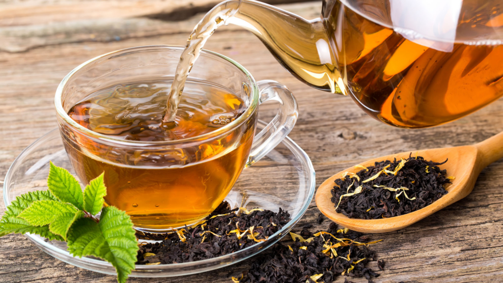 Thé noir ou thé vert : quelle différénce ?