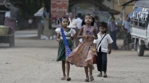 San, Waï and Myo, Burma